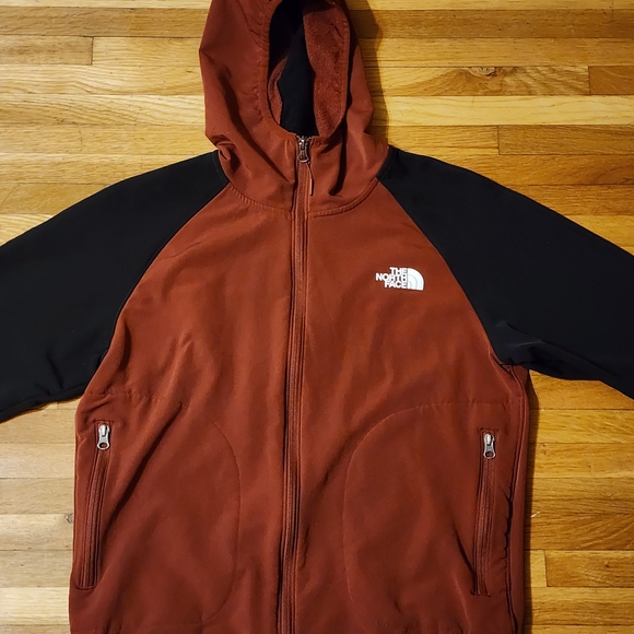 North Face Men's Burnt Red Black Jacket Medium Windproof Water Resistant Hood - Picture 1 of 11